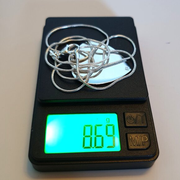 1.25’’ Vintage Sterling Silver Minimalist Heart Pendant with New 22" Chain - Picture 10 of 10